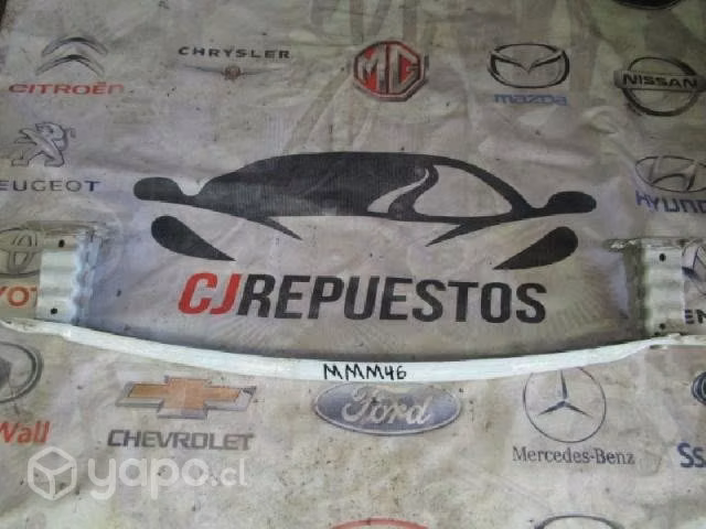 Refuerzo parachoque trasero citroen c3 sx 2011