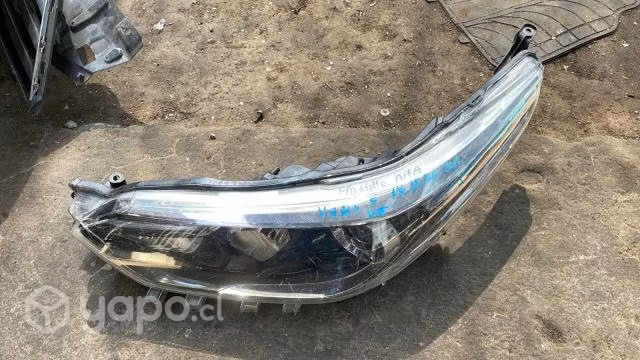 Optico izquierdo toyota yaris e 2018-2021 orig