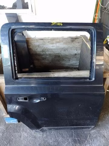 Puerta Trasera Derecha (006) Jeep Patriot