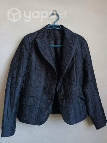 Ropa sin ningun detalle