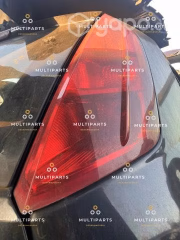 Foco traser RH fiat grande punto