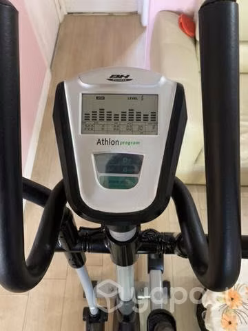 Bicicleta elíptica BH Athlon