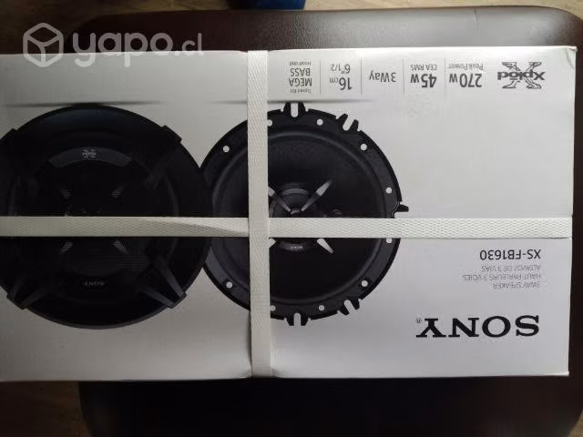 Parlantes Sony