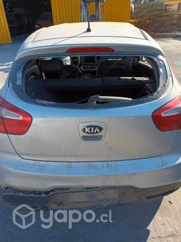 Portalon kia rio 2015 usado