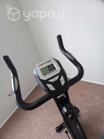 Bicicleta estatica semi nueva