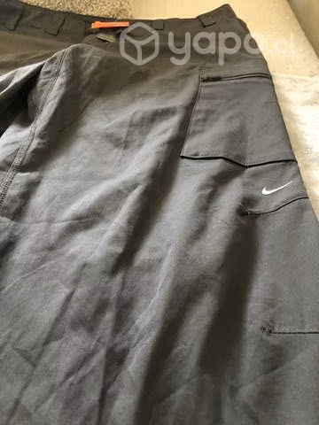 Pantalón Nike tipo cargo - Imagen 3