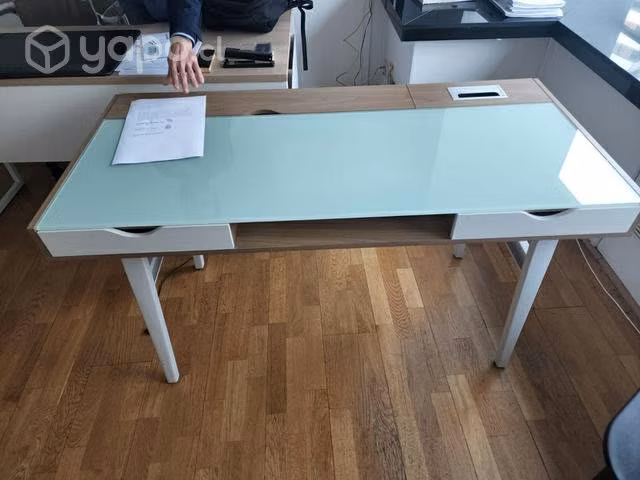 Escritorio y Silla
