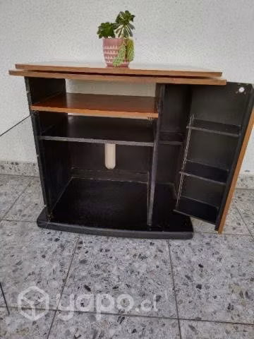 Rack para tv. buen estado. entrega inmediata
