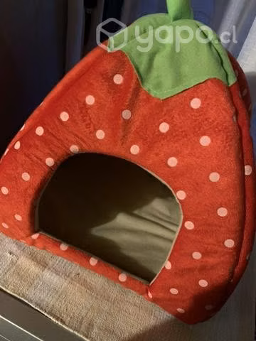 Cama de gato nueva y arenero en excelente estado