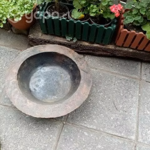 Brasero de Cobre,Hecho a Mano,muy Antiguo