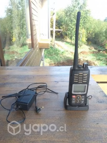 Radio standard horizon HX290