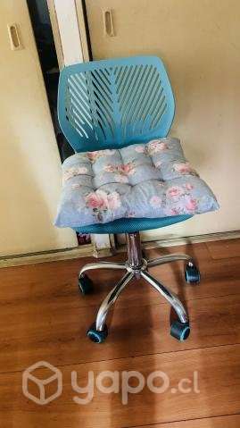 escritorio + silla - Imagen 3