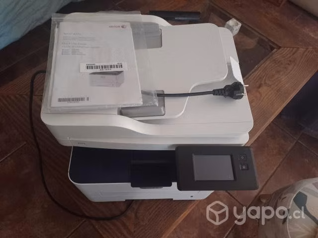 Impresora con escáner xerox B215