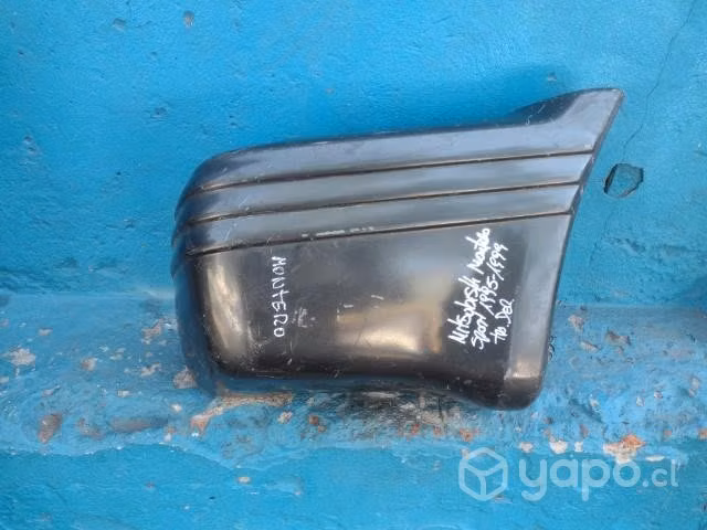 Corner tra der Mitsubishi Montero Sport 1995-99