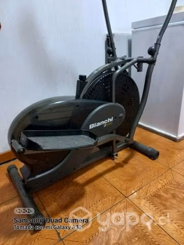 Elíptica Bianchi E800