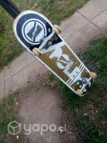 !Tabla Skate 1 mes de Uso Precio Conversable¡ - Imagen 3