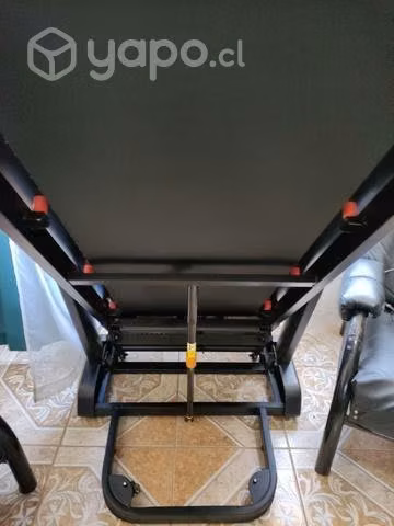 Trotadora Strenuus Motor AC. 4 HP