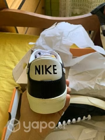 Nike blazer low