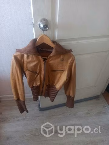 Chaqueta de cuero con lana - Imagen 2