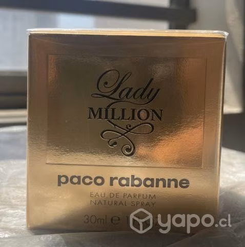 Zapatillas Nike, Perfume Paco Rabanne y Masajeador