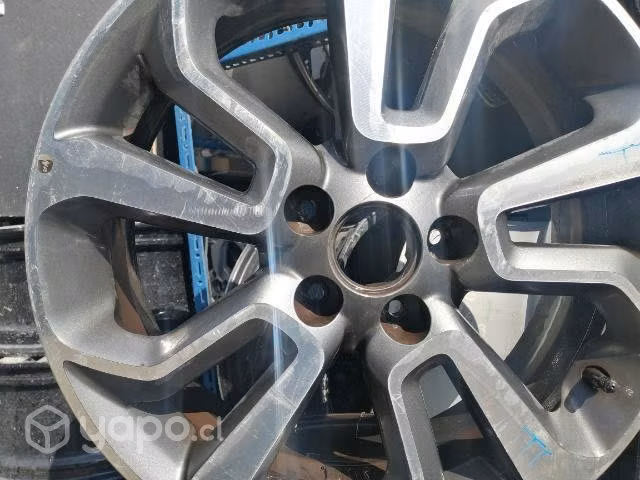 Llanta de Aluminio Ssangyong Korando aro 18 - Imagen 2