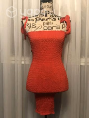 Hermoso vestido con lazos ajustables