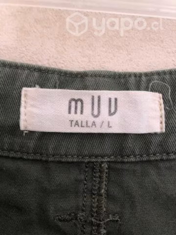 Falda verde muv
