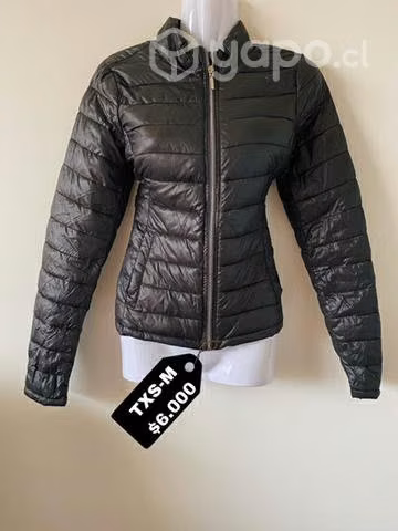 Parkas y chaquetas