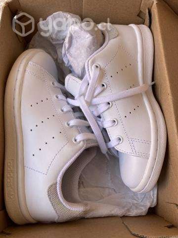 Zapatillas Blancas nuevas - Imagen 3