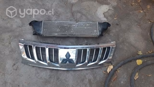 Mascara original cromada mitsubishi l200 2019
