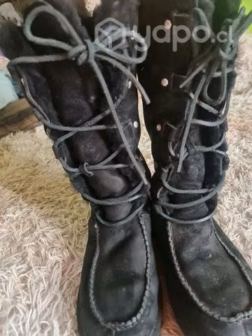 BOTAS UGG AUSTRALIA 38 y 1/2 ORiGINALES!