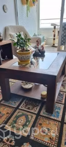 Mesa de centro y arrimo