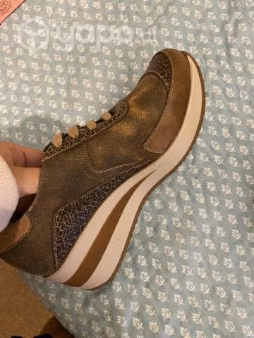 Zapatillas 100% nuevas y 100%cuero
