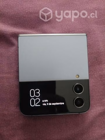 Galaxy Z flip 4