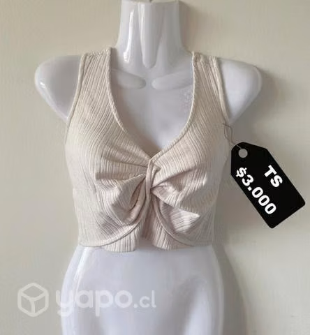 Crops y poleras mujer