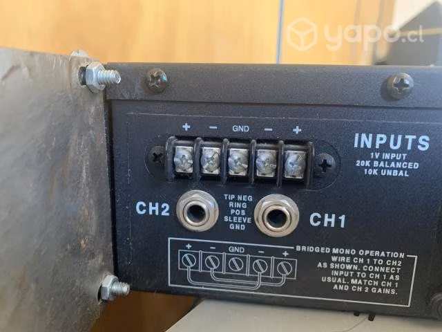 Amplificador QSC MX-700