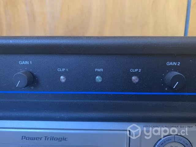 Amplificador QSC MX-700