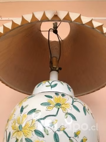 Preciosa Lámpara Porcelana