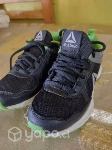 Zapatillas 28 niño poco uso