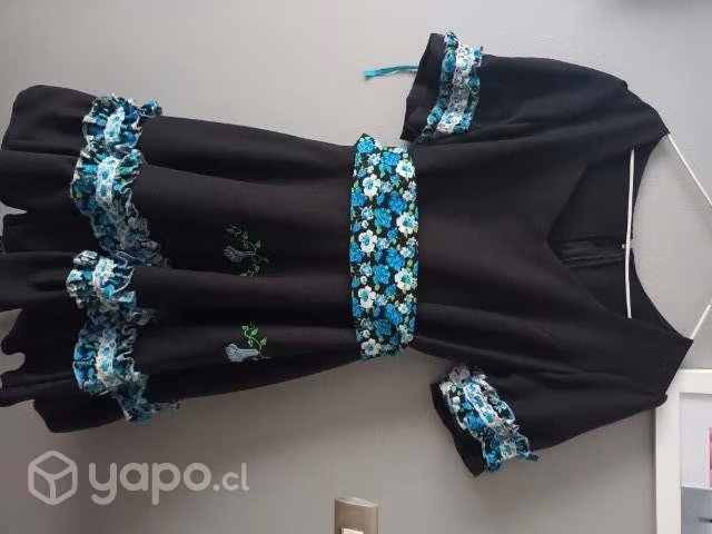 Vestido huasa como nuevo