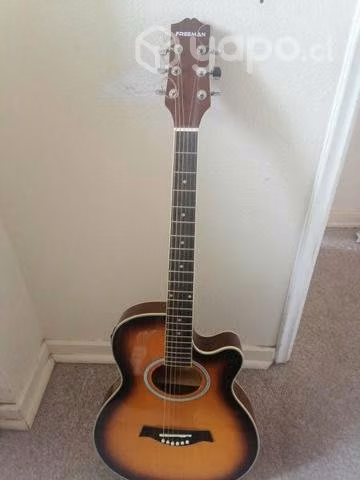 Guitarra electroacusita freeman