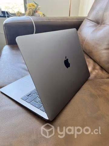 MacBook Air 13