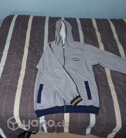 Uniforme colegio san jose poco uso - Imagen 5