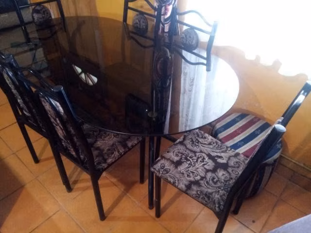 comedor de vidrio