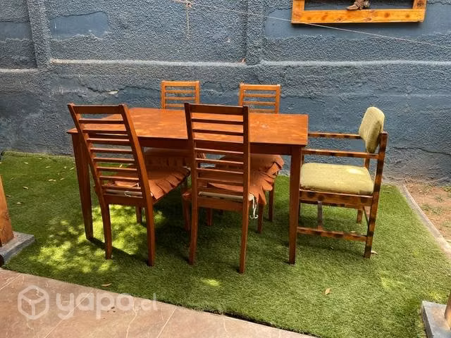Comedor color tabaco