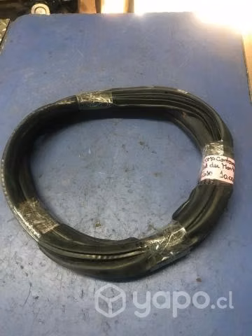 Goma contorno pilar puerta delantera der Montero