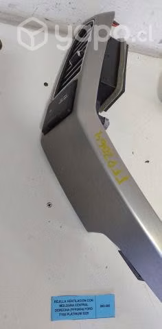 Rejilla Ventil C/Moldura Central Der F150 2020