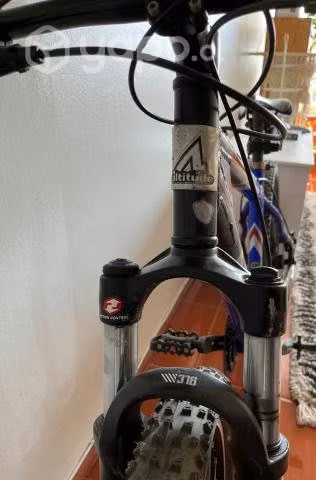 bicicleta altitude