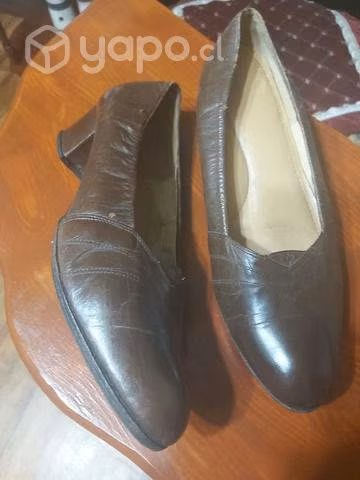 Zapato de cuero - Imagen 2