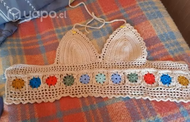 Crop top arena
